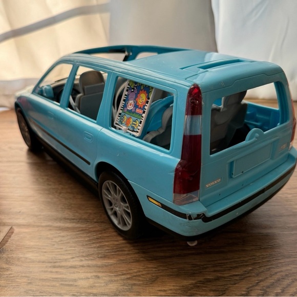 Rare Barbie Volkswagen station wagon - Picture 2 of 6